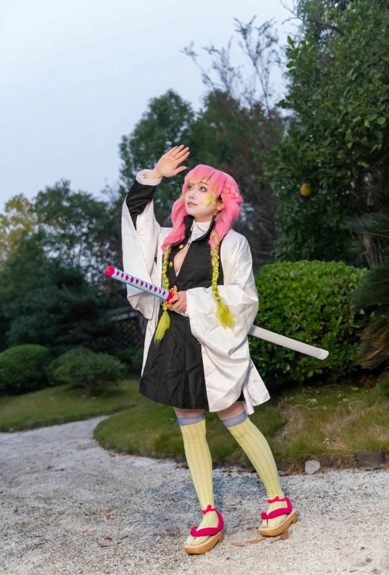 ảnh cosplay luyến trụ