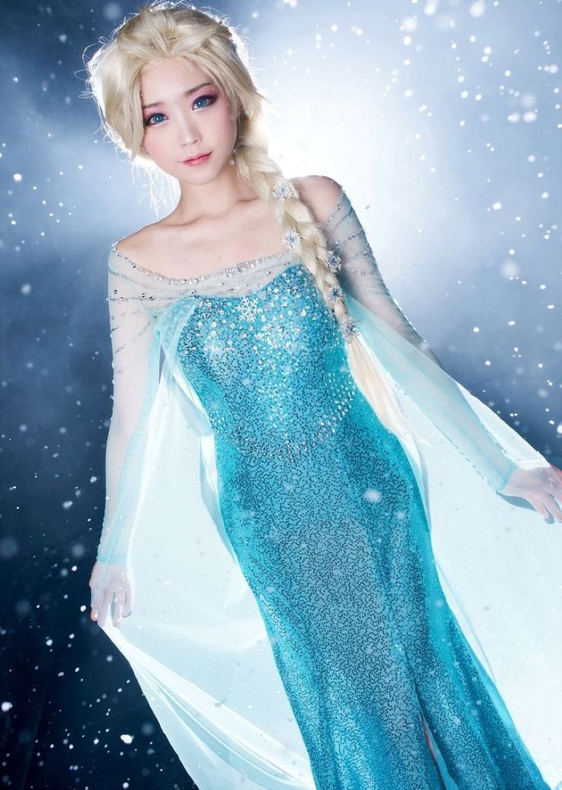 elsa cosplay (27)