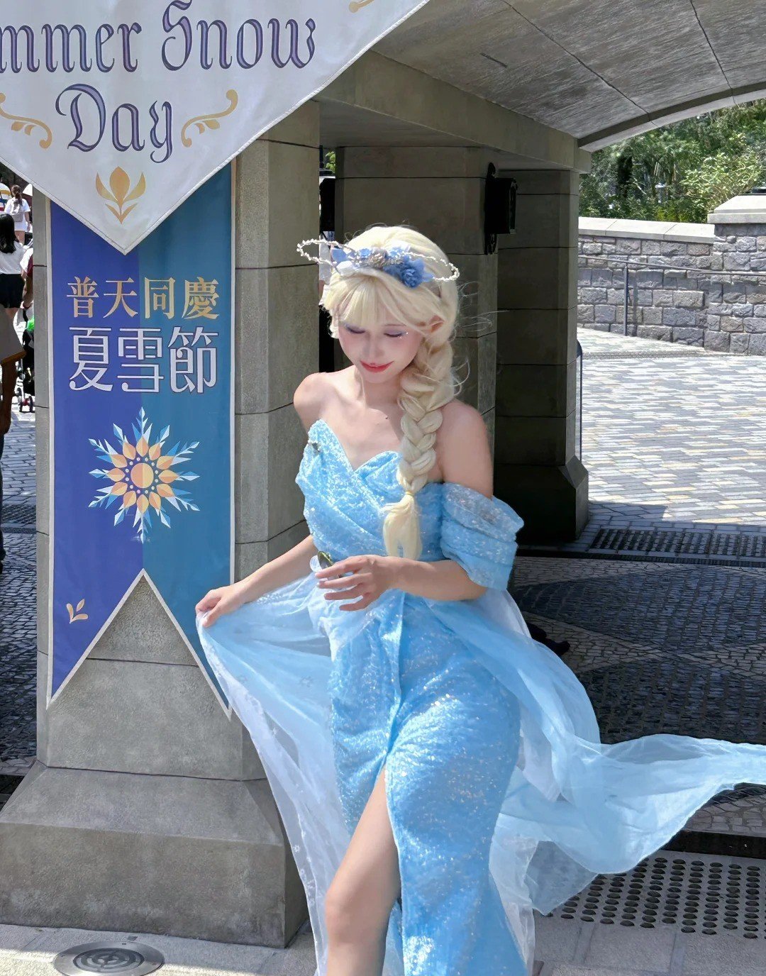 elsa cosplay (30)