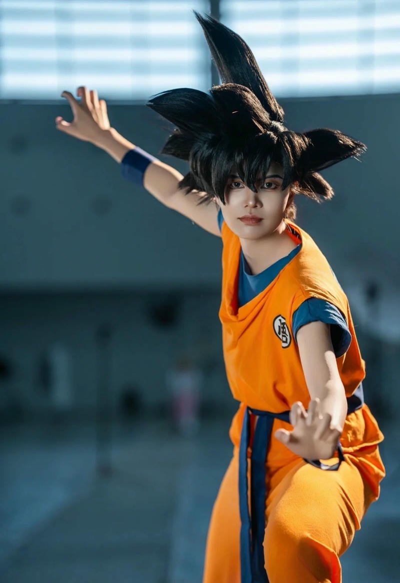goku cosplay (1)