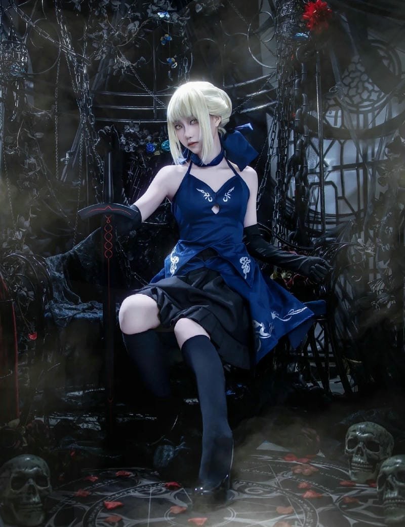 saber cosplay (21)
