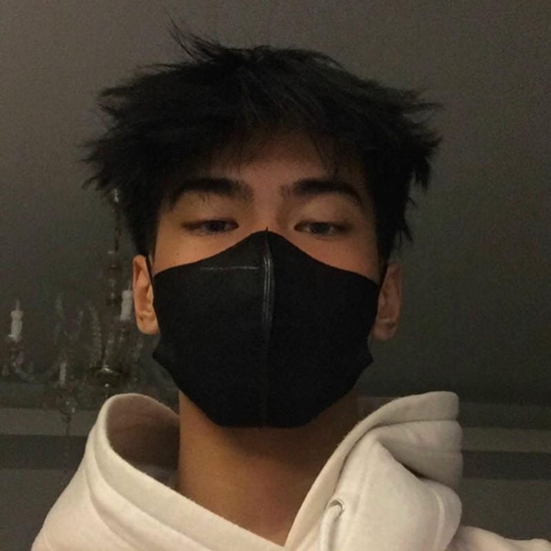 ảnh con trai đeo khẩu trang đen (21)