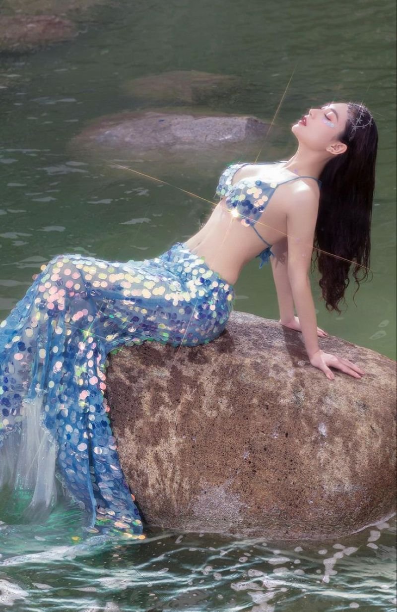 cosplay nang tien ca (4)