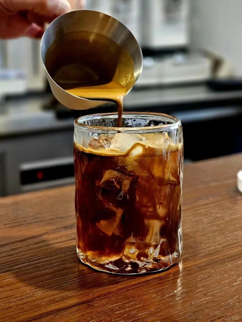 hình ảnh ly cafe đen đá (8)