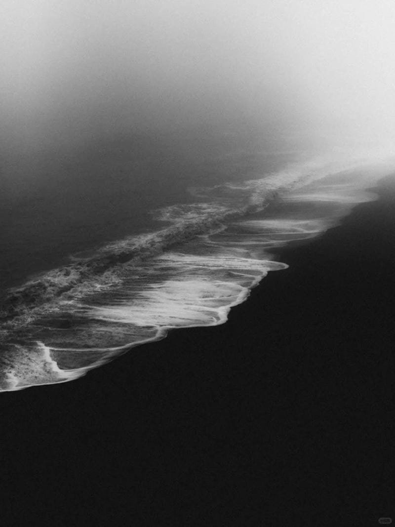 ảnh biển đen trắng (7)