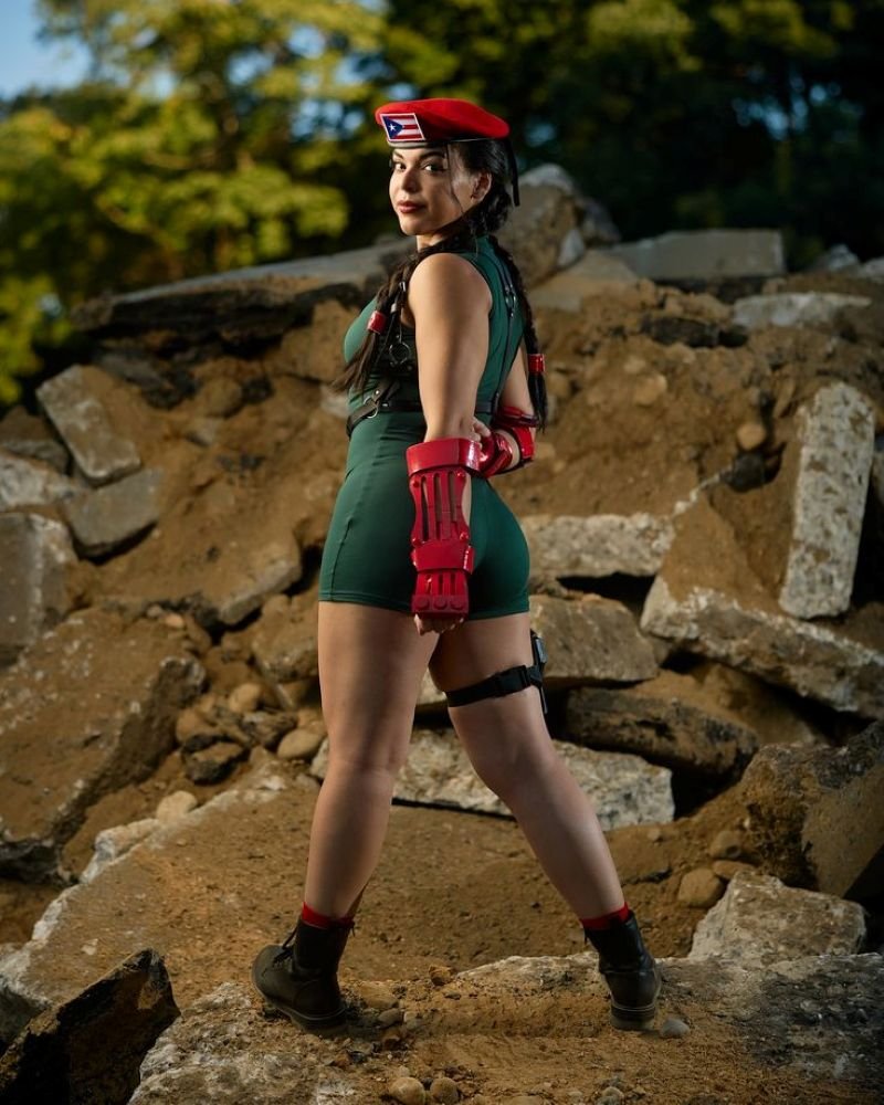 cammy cosplay (10)
