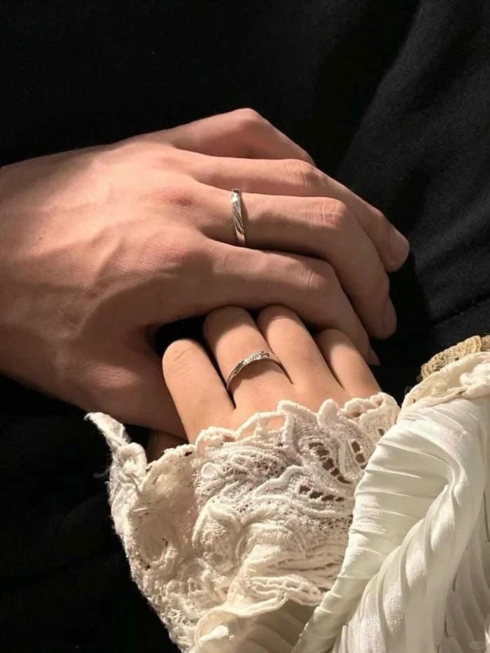 ảnh nắm tay người yêu (28) ảnh nắm tay người yêu (28)