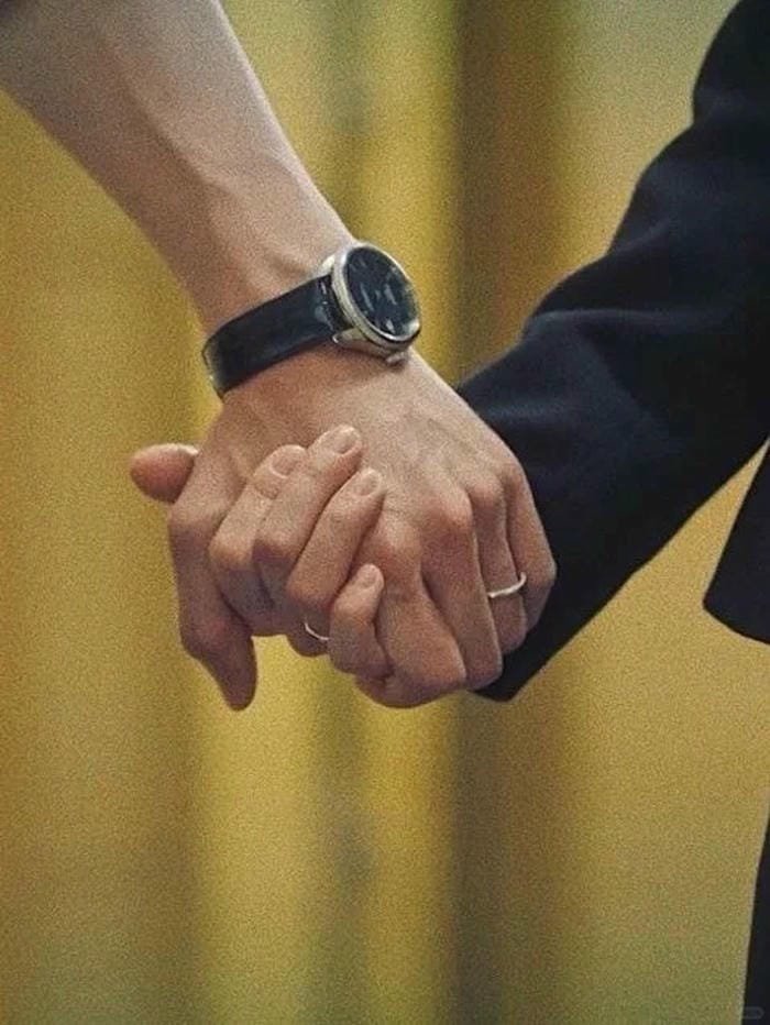 ảnh nắm tay người yêu (29) ảnh nắm tay người yêu (29)