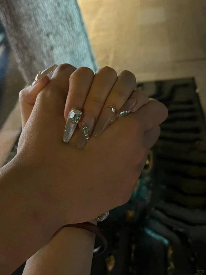 ảnh nắm tay nhau thật (18)