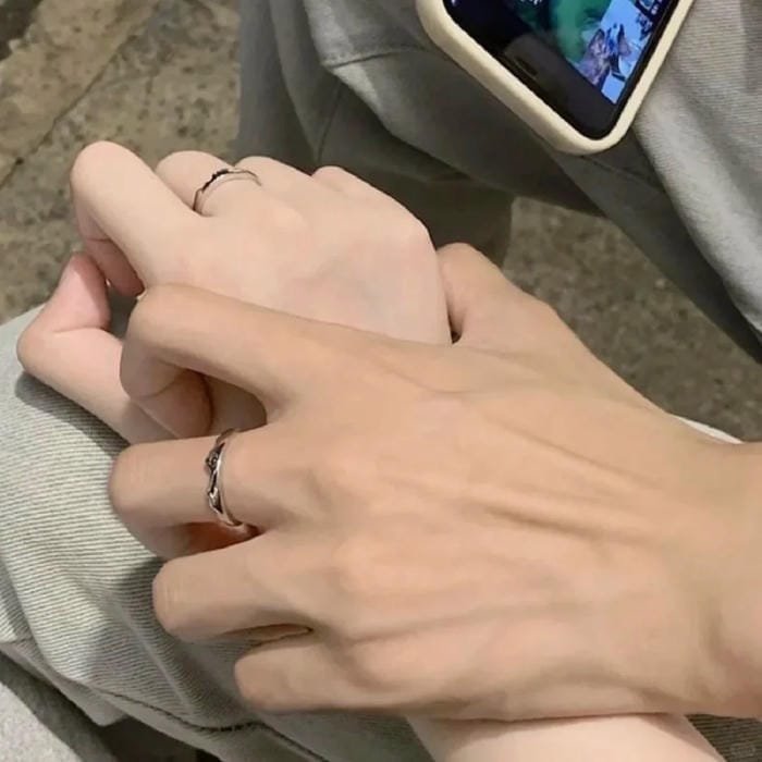 ảnh nắm tay nhau thật (30)