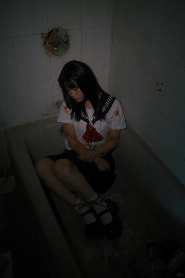 hình ảnh bạo lực học đường (1)