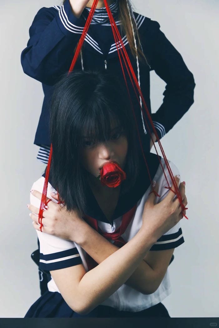 hình ảnh bạo lực học đường (21)