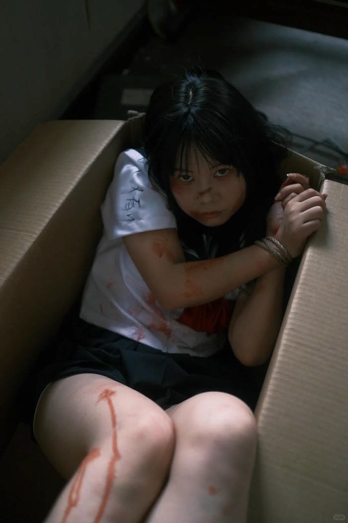 hình ảnh bạo lực học đường (3)