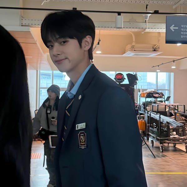 bitch x rich (3) bitch x rich (3)