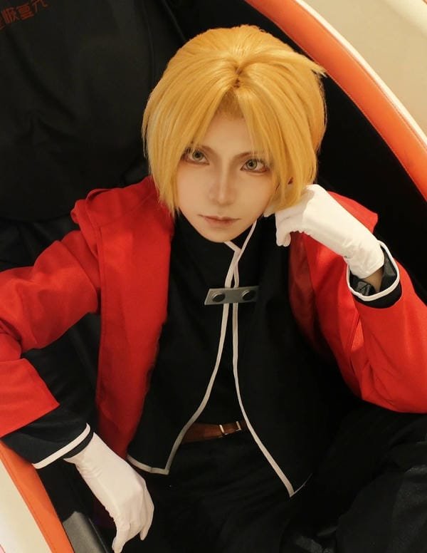 edward elric cosplay (3) edward elric cosplay (3)