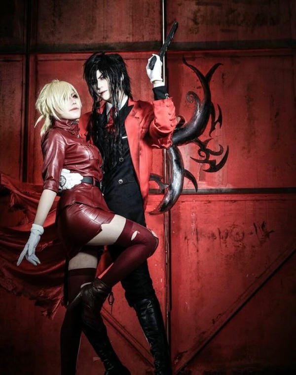 hellsing cosplay (1) hellsing cosplay (1)
