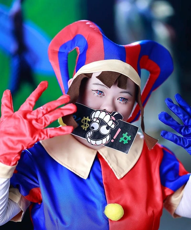 pomni cosplay (33) pomni cosplay (33)