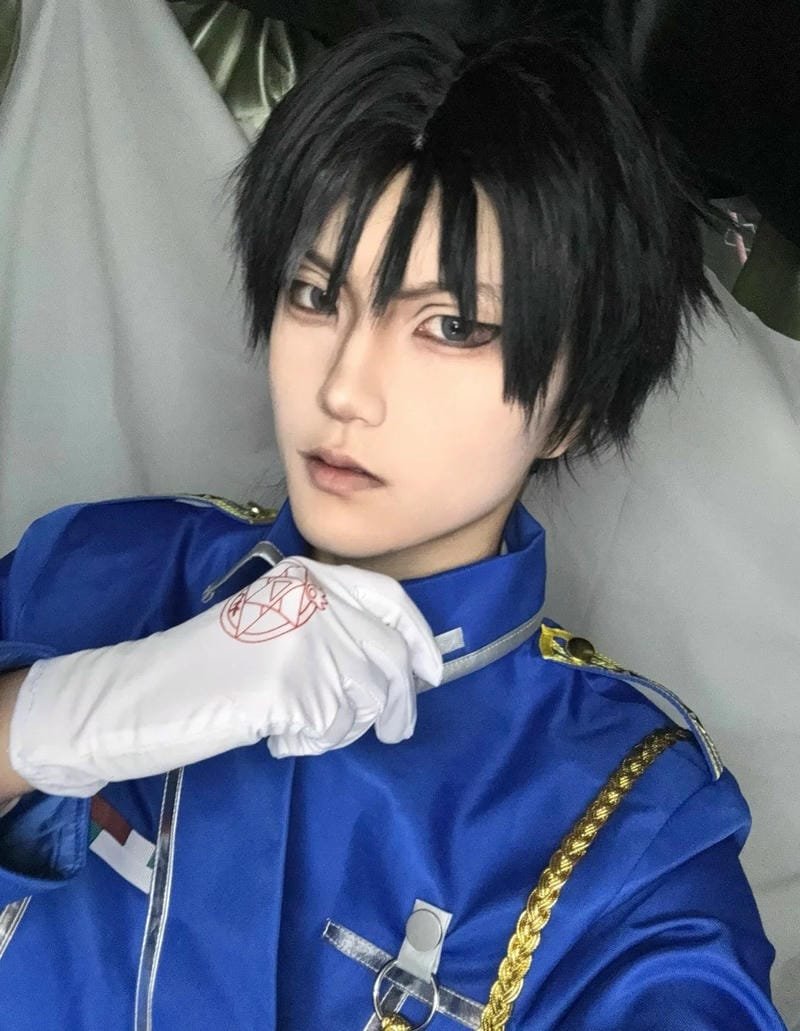 roy mustang cosplay (14) roy mustang cosplay (14)