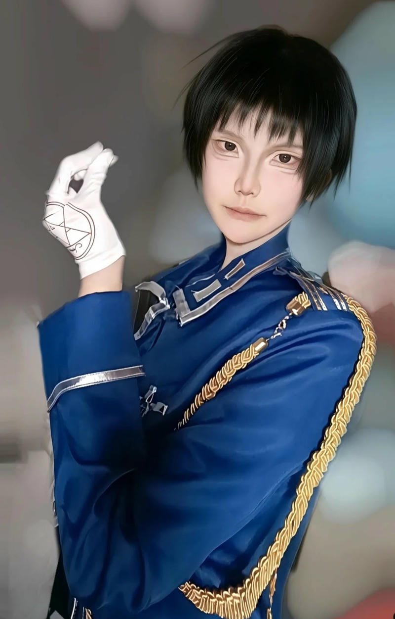 roy mustang cosplay (27) roy mustang cosplay (27)