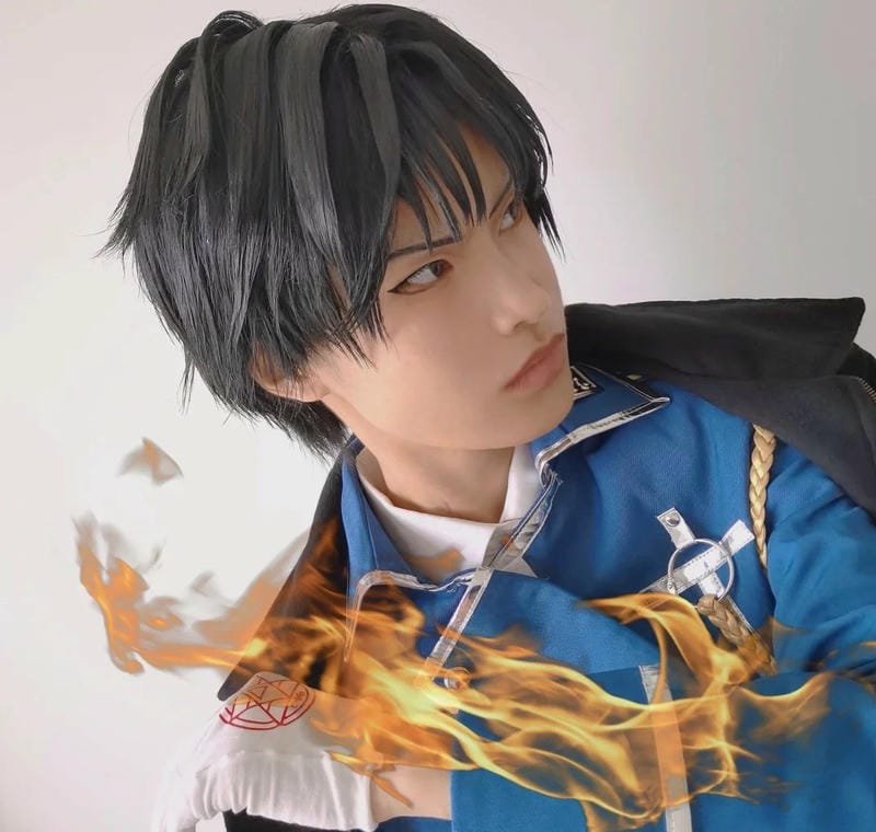 roy mustang cosplay (28) roy mustang cosplay (28)