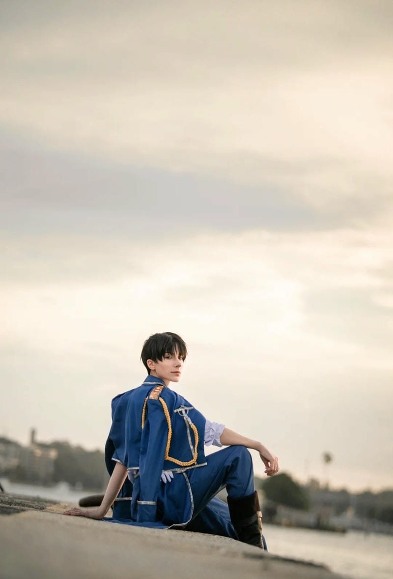 roy mustang cosplay (35) roy mustang cosplay (35)