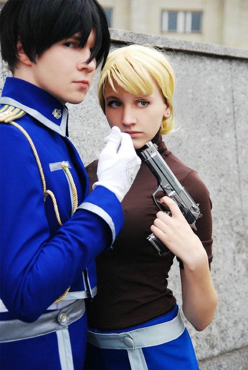 roy mustang cosplay (7) roy mustang cosplay (7)